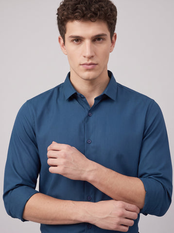 HE SPOKE Men's Indigo Blue Solid Regular Fit Shirt