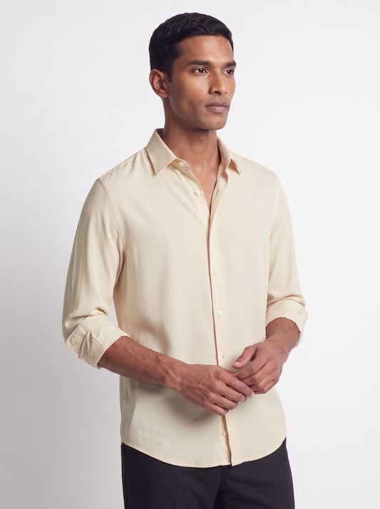Men's Wrinkle Free 4-Way Stretch Solid Formal Shirt