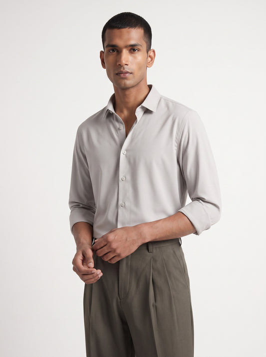 Men's Ivory Solid Breathable Wrinkle-Free Regular Fit Shirt