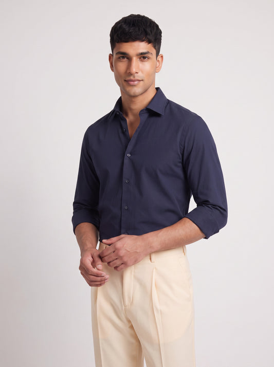 Men's Navy Blue Solid Breathable Wrinkle-Free Regular Fit Shirt