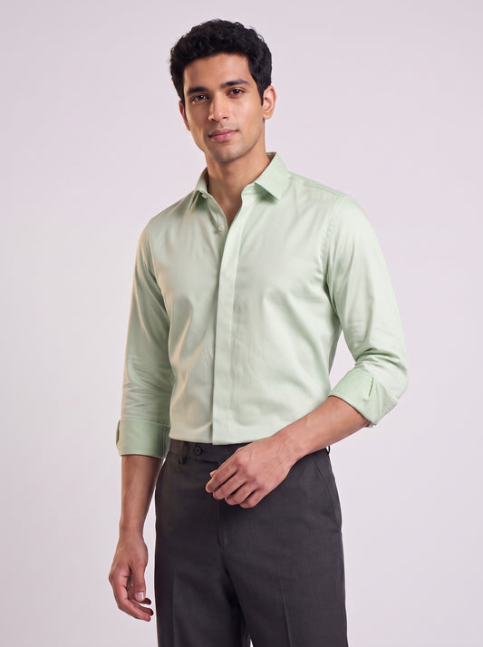 Men's Green Solid PC Sateen Stretch Formal Shirt
